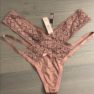 Victoria’s Secret Very Sexy Lace Thong